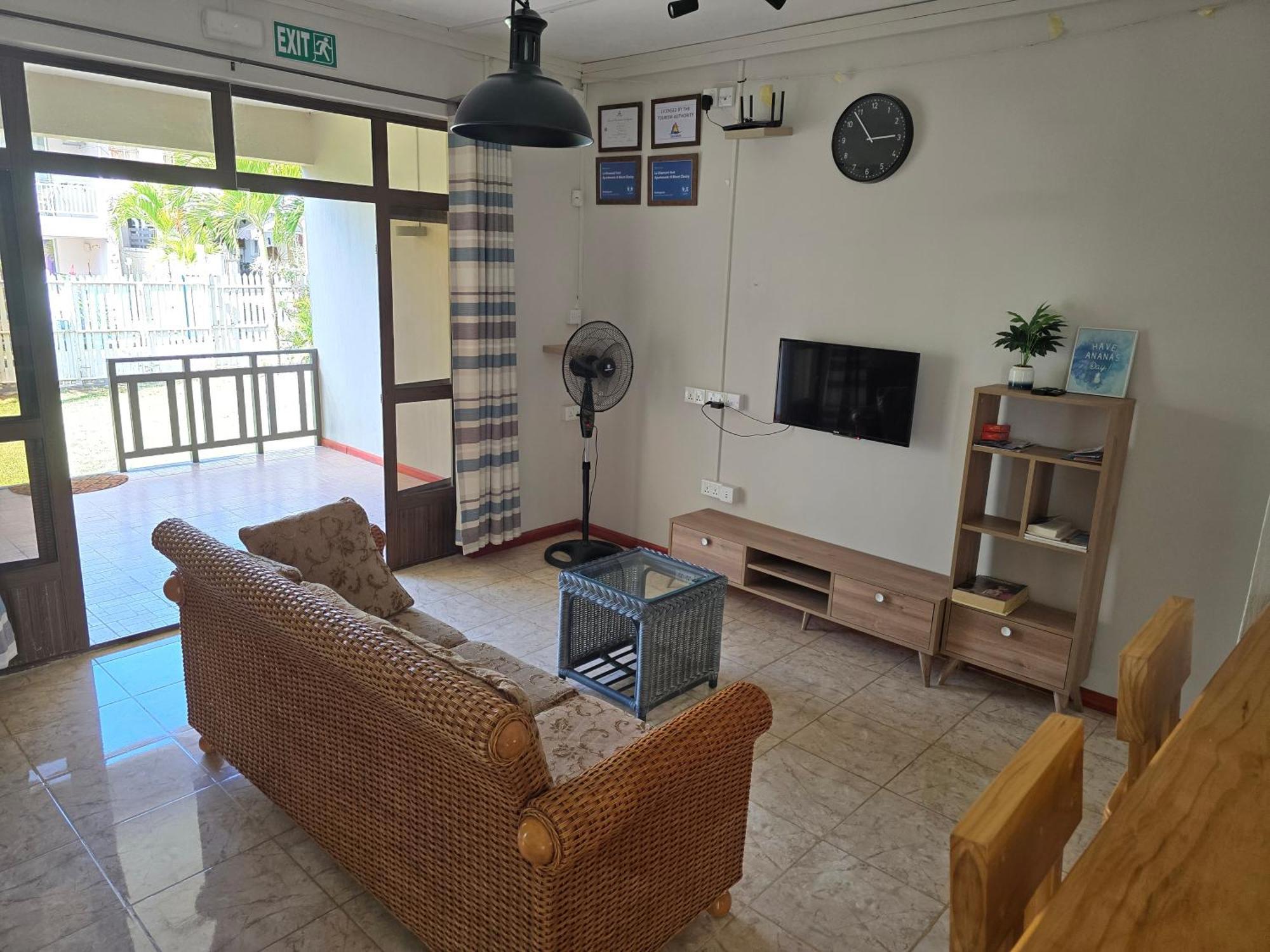 Le Diamant Vert Apartments @ Mont Choisy Екстериор снимка