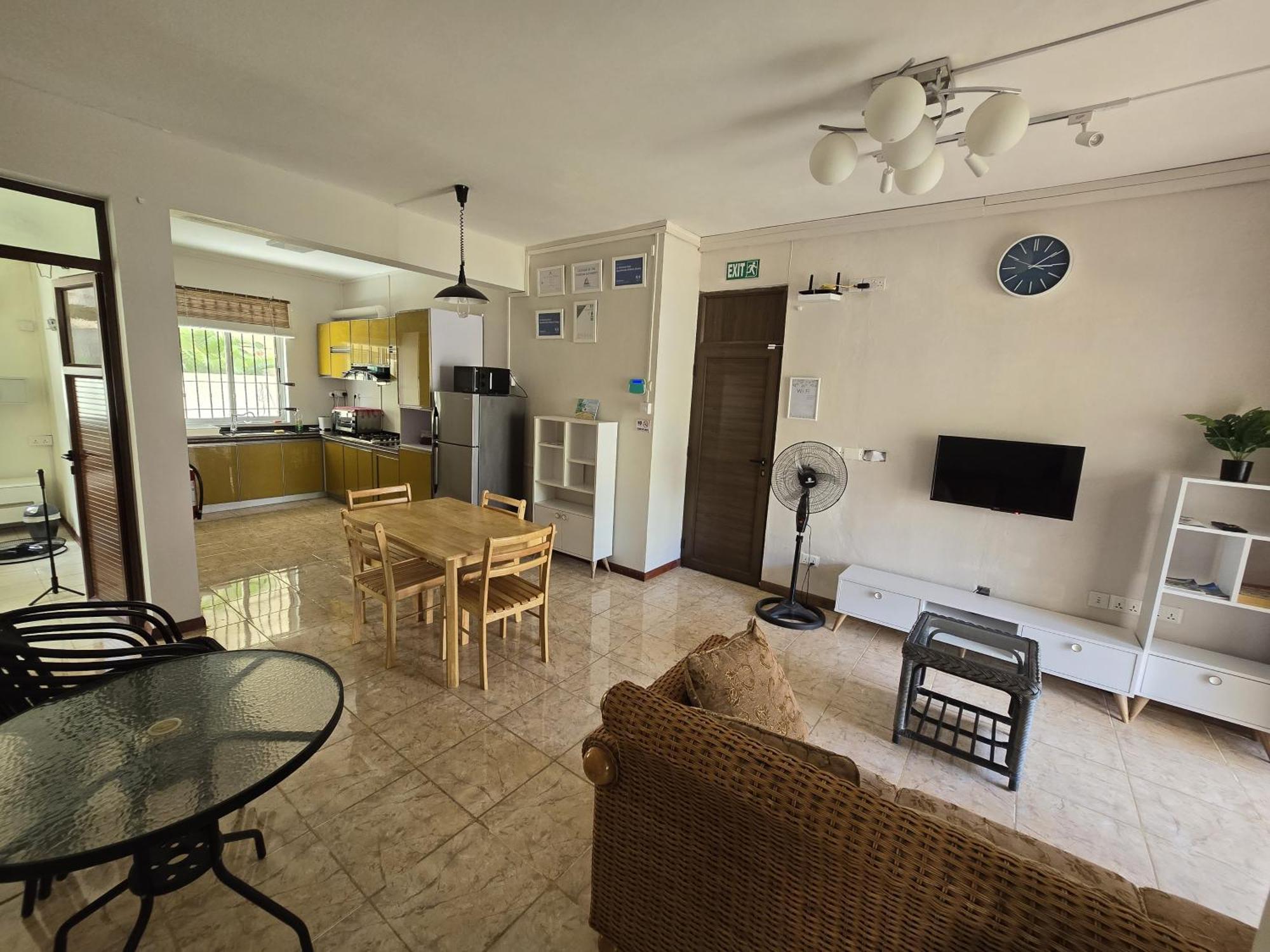 Le Diamant Vert Apartments @ Mont Choisy Екстериор снимка