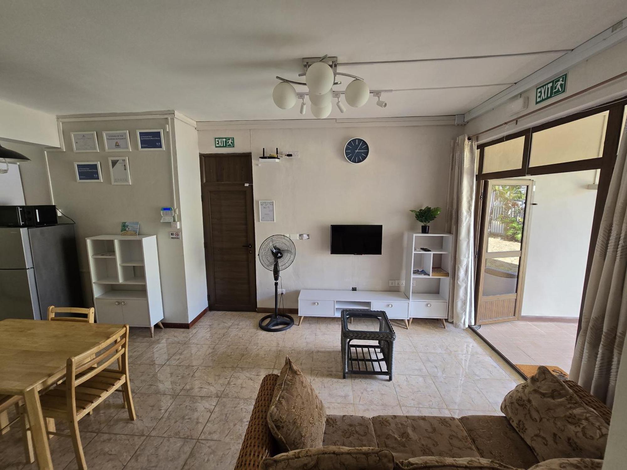 Le Diamant Vert Apartments @ Mont Choisy Екстериор снимка